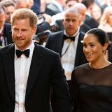 Строптивой Меган Маркл и принцу Гарри дали под дых