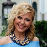 Миллионы гребет лопатой: Пелагея скупает шикарные квартиры и дома оптом 