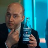 Проигнорировали репортеров: Бурунова заметили с красавицей-брюнеткой