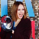 Что сделала со своим лицом 