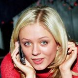 Звезды отказались оплачивать памятник Началовой