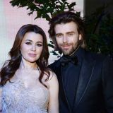 Муж живет с онкобольной Заворотнюк в больнице