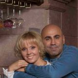 Переплюнули всех: Пригожин и Валерия отправились на концерт в противогазах 