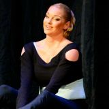 Крутой послал Волочкову за ее неадекватные запросы