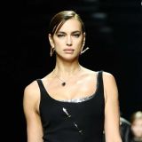 Новый роман? Шейк застукали с известным бабником 