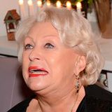 Вернувшуюся с модного курорта Поргину закрыли на даче из-за коронавирусной инфекции