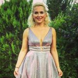 Широко раздвинувшая ноги Порошина удивила старших детей