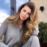 Помощь маме? Дочь Заворотнюк задалась вопросом о вживлении чипа в мозг