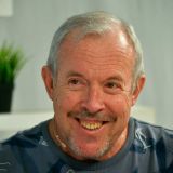 Торгующая элитными винами израильтянка: кем на самом деле является новая жена Макаревича 