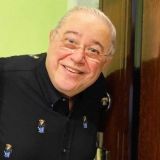 Теперь официально: Петросян показал фотографию своей новой семьи