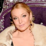 Морщинистый и отекший: таинственный любовник Волочковой неприятно удивил