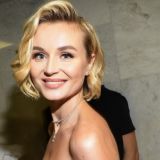 Голые женщины: россияне догадались о причине развода Гагариной с мужем