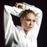 Утяшева отпраздновала 35-й день рождения с четырехэтажным тортом