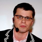 У разведенного Харламова начались финансовые трудности