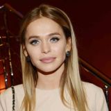 Укутанная с головы до ног Хилькевич пожаловалась на странную болезнь