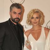 Перед разводом муж Гагариной преподнес подарок теще: Шуры-муры закрутил! 