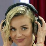 Расставшуюся с мужем Полину Гагарину заметили с известным певцом