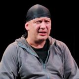 Вдова решила выгнать из дома престарелого отца Марьянова