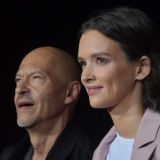 Андреева без бюстгальтера осчастливила Бондарчука на красной дорожке