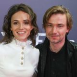 Хороша собой: Петров вышел в свет с потенциальной тещей