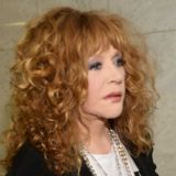 Пугачева сообщила о смерти знаменитого эстрадного певца