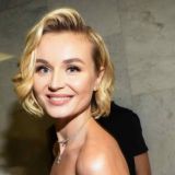 Редкое видео: Гагарина показала подросшую дочь 