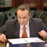 Избранница Жигунова встречала гостей с подбитым глазом