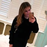 Дочь Абрамовича будоражит воображение мужчин откровенными нарядами