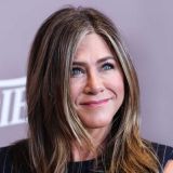  51-летняя Дженнифер Энистон раскрыла секрет идеального тела