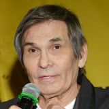 Полиция взломала дверь в квартиру мертвецки пьяного Алибасова: Хорошо, 