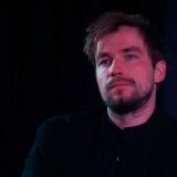 Постоянно плачущий Александр Петров получил хороший пинок Постоянно плачущий Александр Петров получил хороший пинок