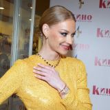 Ходченкова предстала перед поклонниками без штанов