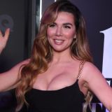 Седокова в тесном купальнике возбудила россиян