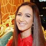 Невозможно полностью восстановиться: Бузова о мычащей сестре после инсульта