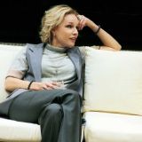 А что бы сказал Табаков? Зудина ответила на критику из-за интимной сцены