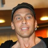 “Королева превратила мою жизнь в ад!”: подруга любовницы Тарзана взмолилась о помощи