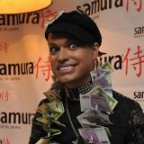 Эпатажный Гоген Солнцев послал пенсионеров