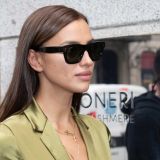 Скрытная Шейк впервые показала совместное фото с дочерью