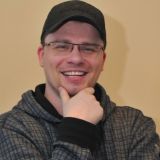 Впервые после развода Харламов представил новую возлюбленную 