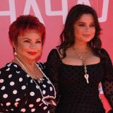 Мать Королевой назвала размер американской пенсии: Ни дня не работала