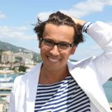 Ходячий секс: Юдашкин потерял дар речи от вида обнаженного Галкина