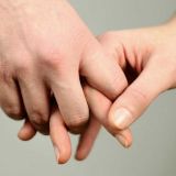 Кабаева откровенно о романе с известным певцом: Он очень крутой