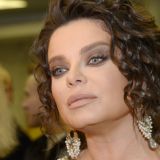 Тарзан показал еле прикрытую Королеву: Это лучше, чем стриптиз