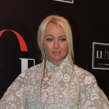 Рудковская в купальнике вызвала оторопь: Какие волосатые ноги