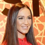 Оскорбленный актер внезапно набросился на Бузову и Богомолова: Человеческие выделения