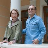 Коммуналка, перелом и ужасная болезнь: как на самом деле живут Чурикова и Панфилов