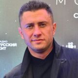 Забравший детей у Муцениеце Прилучный наконец почувствовал счастье Забравший детей у Муцениеце Прилучный наконец почувствовал счастье