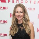 Минусы и геморрой: как Миронова живет с молодым мужем и сыном за городом