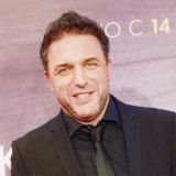 Любовница Виторгана выставила напоказ оголенные прелести