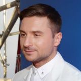 Сбросивший жирок Лазарев похвастался фигурой: Скинул много